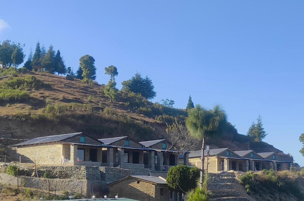 Meraki Huts Pauri Kültér fotó