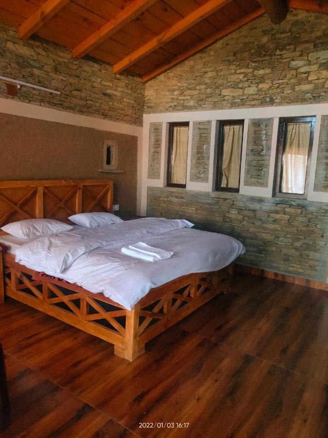 Meraki Huts Pauri Kültér fotó