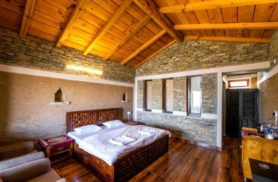 Meraki Huts Pauri Kültér fotó